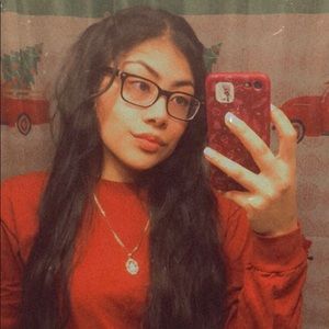 Meet your Posher, Celene